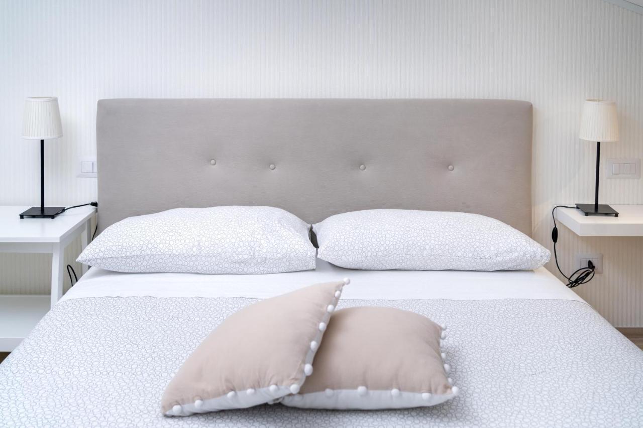 Otium Rooms / Camere E Appartamenti Morrovalle Zewnętrze zdjęcie